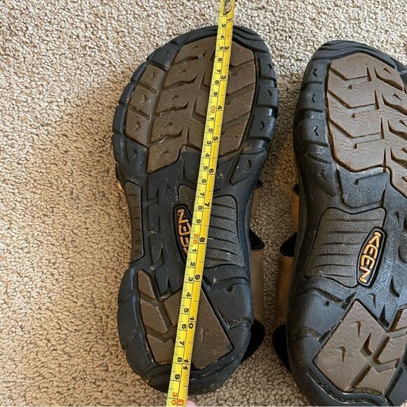 Keen Men’s Washable Upper Leather Sandals See Description! main image 11